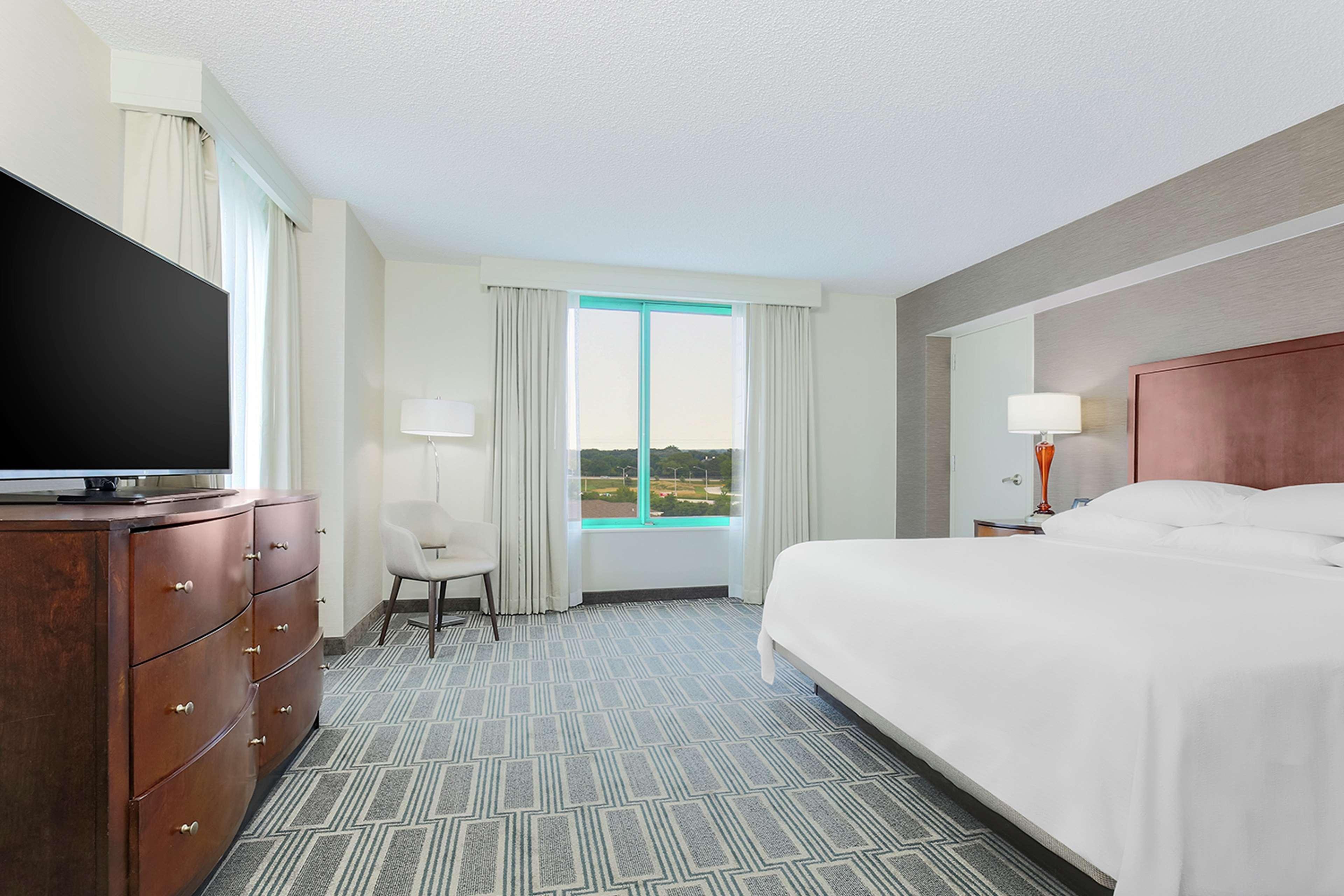 Embassy Suites By Hilton Chicago לומברד מראה חיצוני תמונה