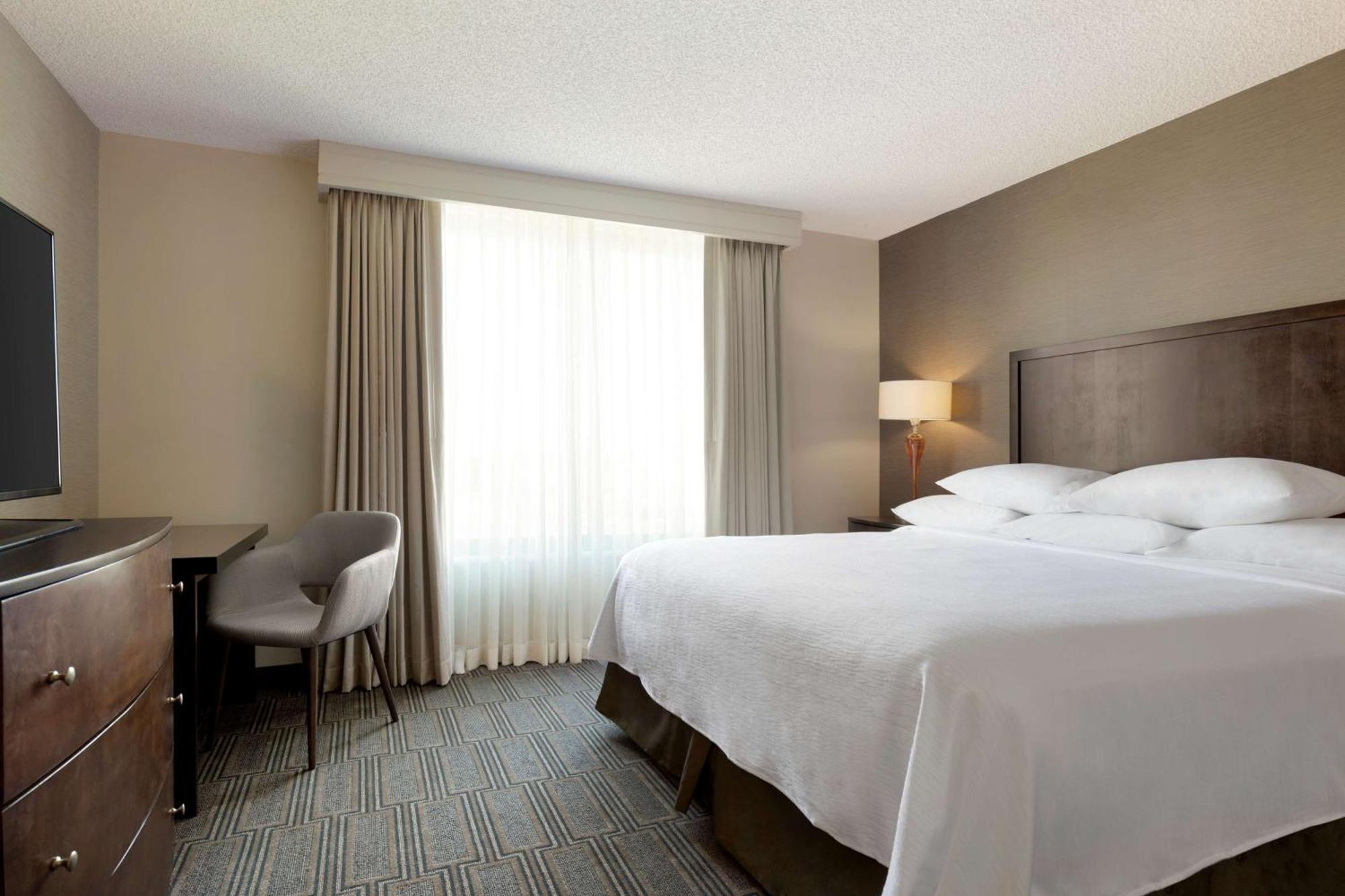 Embassy Suites By Hilton Chicago לומברד מראה חיצוני תמונה
